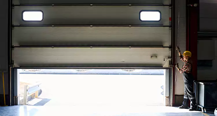 Industrial Roll Up Door Repair Services in Jasmine Estates, FL