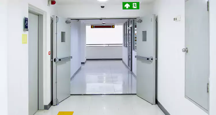 Commercial Metal Door Repair Services in Jasmine Estates, FL