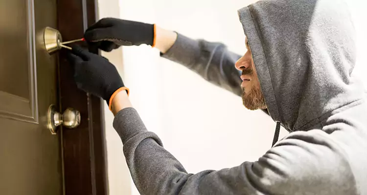 Emergency Motel Lock Repairs—Available 24/7 in Jasmine Estates, FL